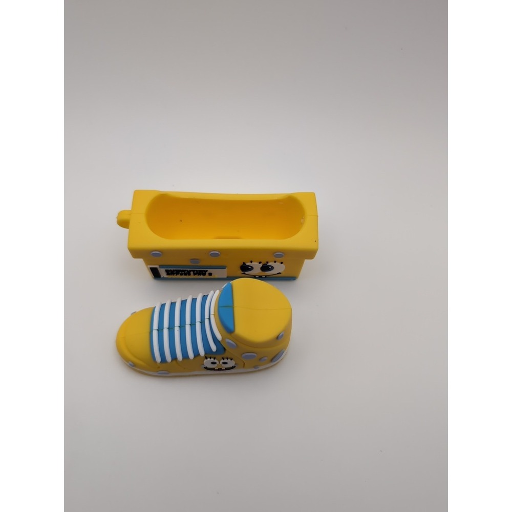 SpongeBob Air Pod Case - Picture 5 of 8